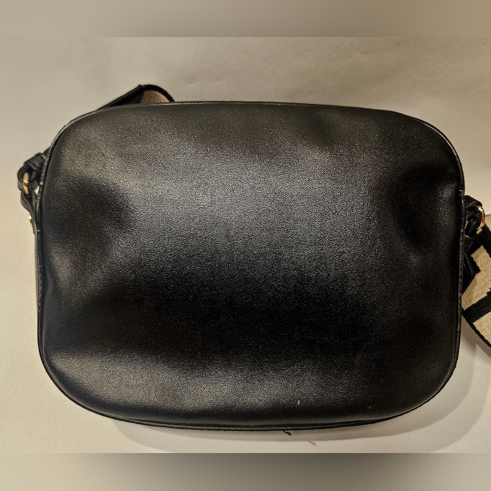 Stella McCartney Logo Camera Crossbody Bag Black Purse REPAIRED - Picture 8 of 11